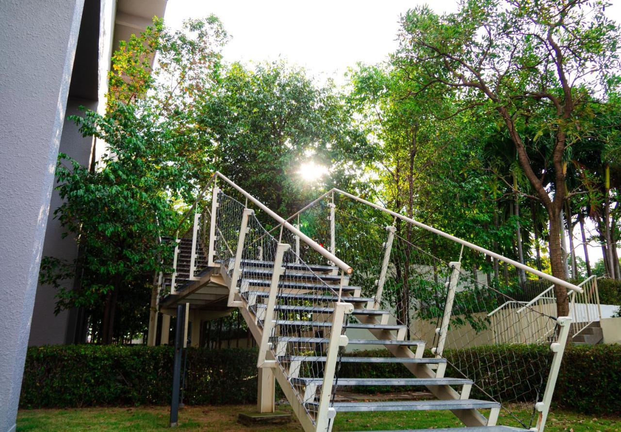 Getaway Residence At Cyberjaya Extérieur photo